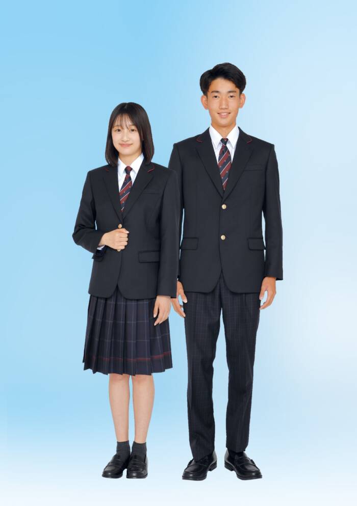 享栄高校のの制服